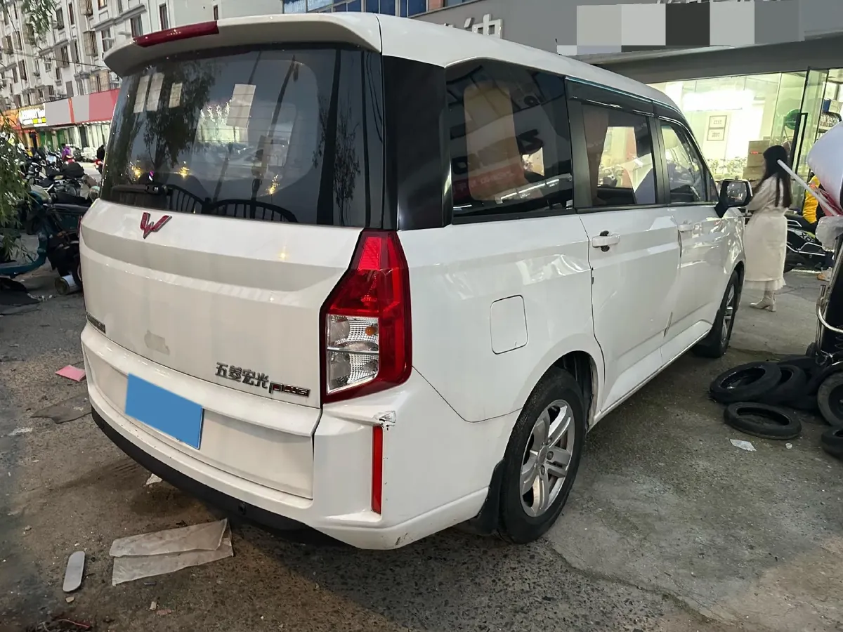 2019 WuLing HongGuang Plus 1.5T 147HP L4 6MT,autocango,china used car exporter,china ev exporter,chinese used car exporter,chinese used ev exporter