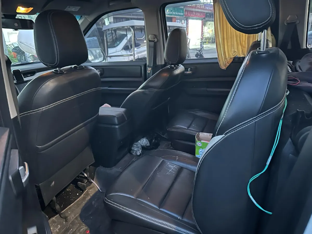 2019 WuLing HongGuang Plus 1.5T 147HP L4 6MT,autocango,china used car exporter,china ev exporter,chinese used car exporter,chinese used ev exporter