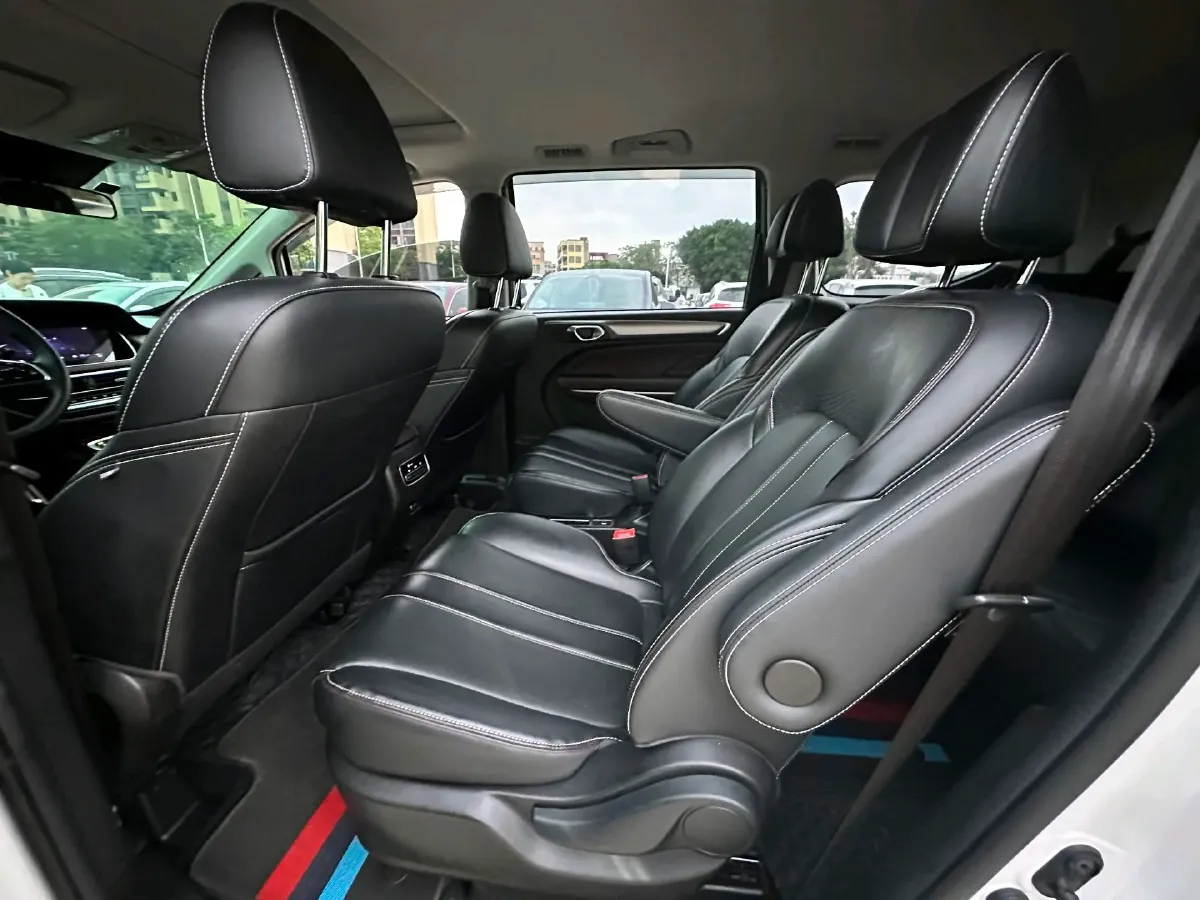 2023 GAC Trumpchi M6 1.5T 177HP L4 7DCT,autocango,china used car exporter,china ev exporter,chinese used car exporter,chinese used ev exporter