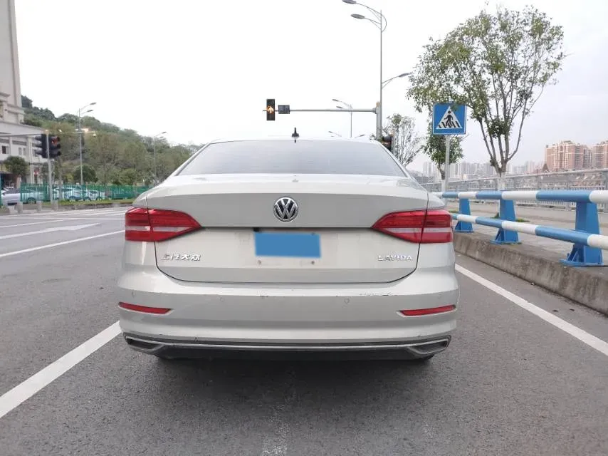 2019 Volkswagen Lavida 1.5L 113HP L4 6AT,autocango,china used car exporter,china ev exporter,chinese used car exporter,chinese used ev exporter