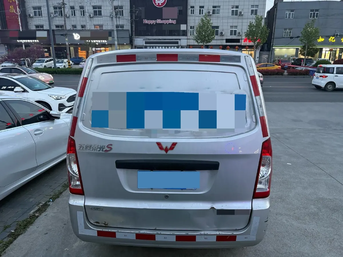 2019 WuLing RongGuang 1.2L 82HP L4 5MT,autocango,china used car exporter,china ev exporter,chinese used car exporter,chinese used ev exporter