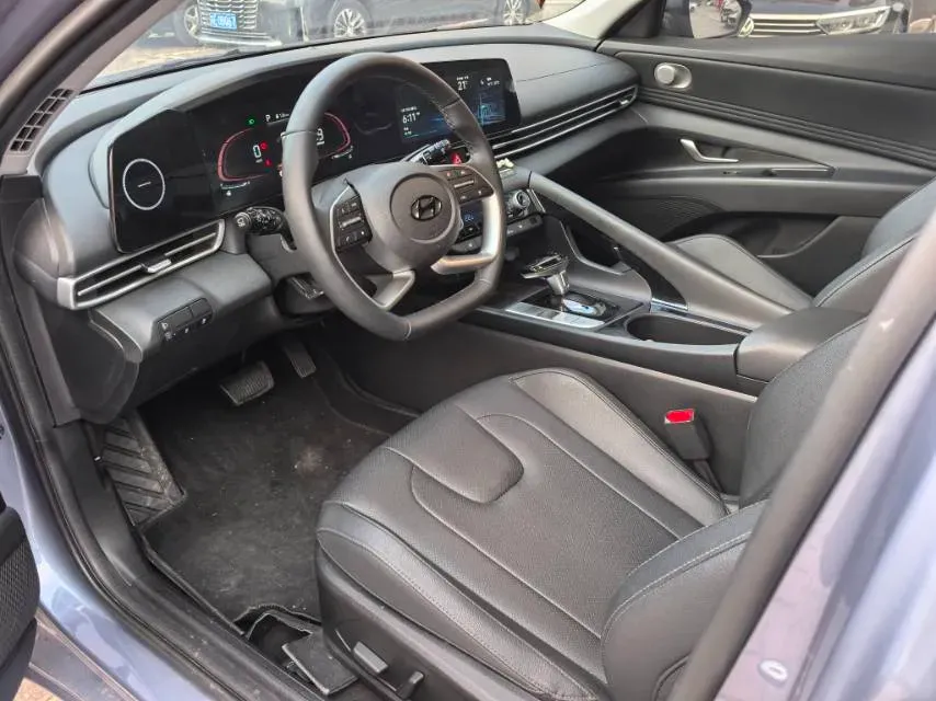 2023 Hyundai Elantra 1.5L 115HP L4 CVT,autocango,china used car exporter,china ev exporter,chinese used car exporter,chinese used ev exporter