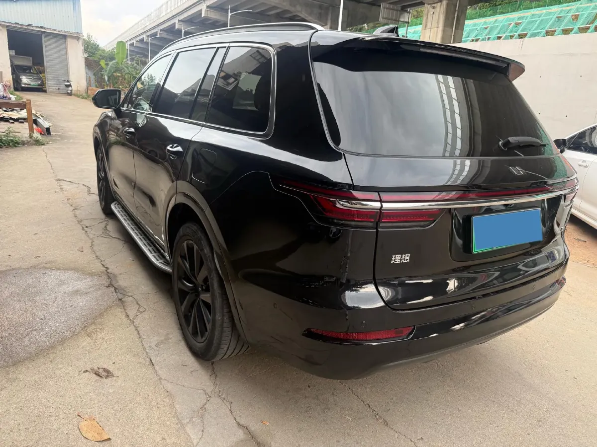2021 Li ONE Range Extended 131HP REEV 40.5KWH,autocango,china used car exporter,china ev exporter,chinese used car exporter,chinese used ev exporter