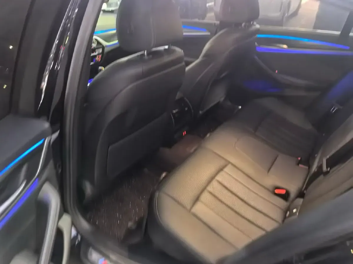 2021 BMW 5 Series 2.0T 184HP L4 8AT,autocango,china used car exporter,china ev exporter,chinese used car exporter,chinese used ev exporter