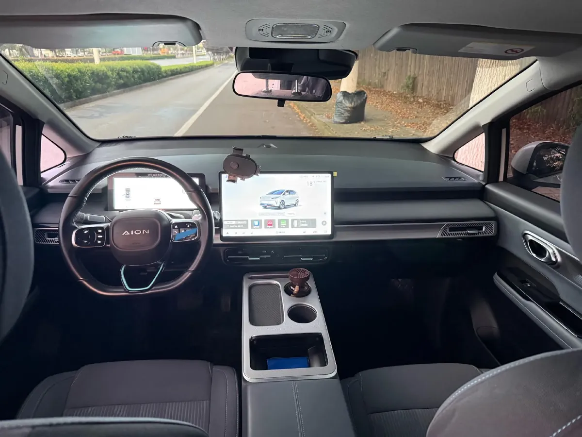 2024 Aion Y BEV 68.2KWH,autocango,china used car exporter,china ev exporter,chinese used car exporter,chinese used ev exporter