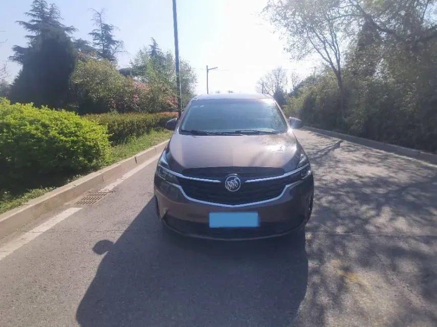 2022 Buick GL8 2.0T 237HP L4 9AT,autocango,china used car exporter,china ev exporter,chinese used car exporter,chinese used ev exporter