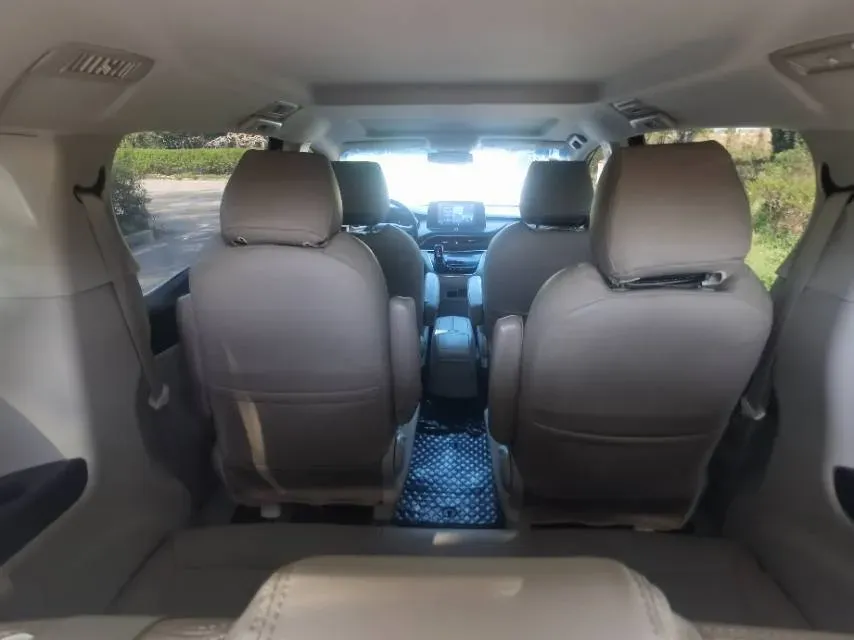 2022 Buick GL8 2.0T 237HP L4 9AT,autocango,china used car exporter,china ev exporter,chinese used car exporter,chinese used ev exporter