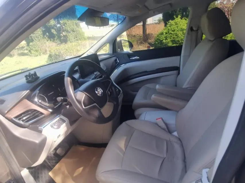 2022 Buick GL8 2.0T 237HP L4 9AT,autocango,china used car exporter,china ev exporter,chinese used car exporter,chinese used ev exporter