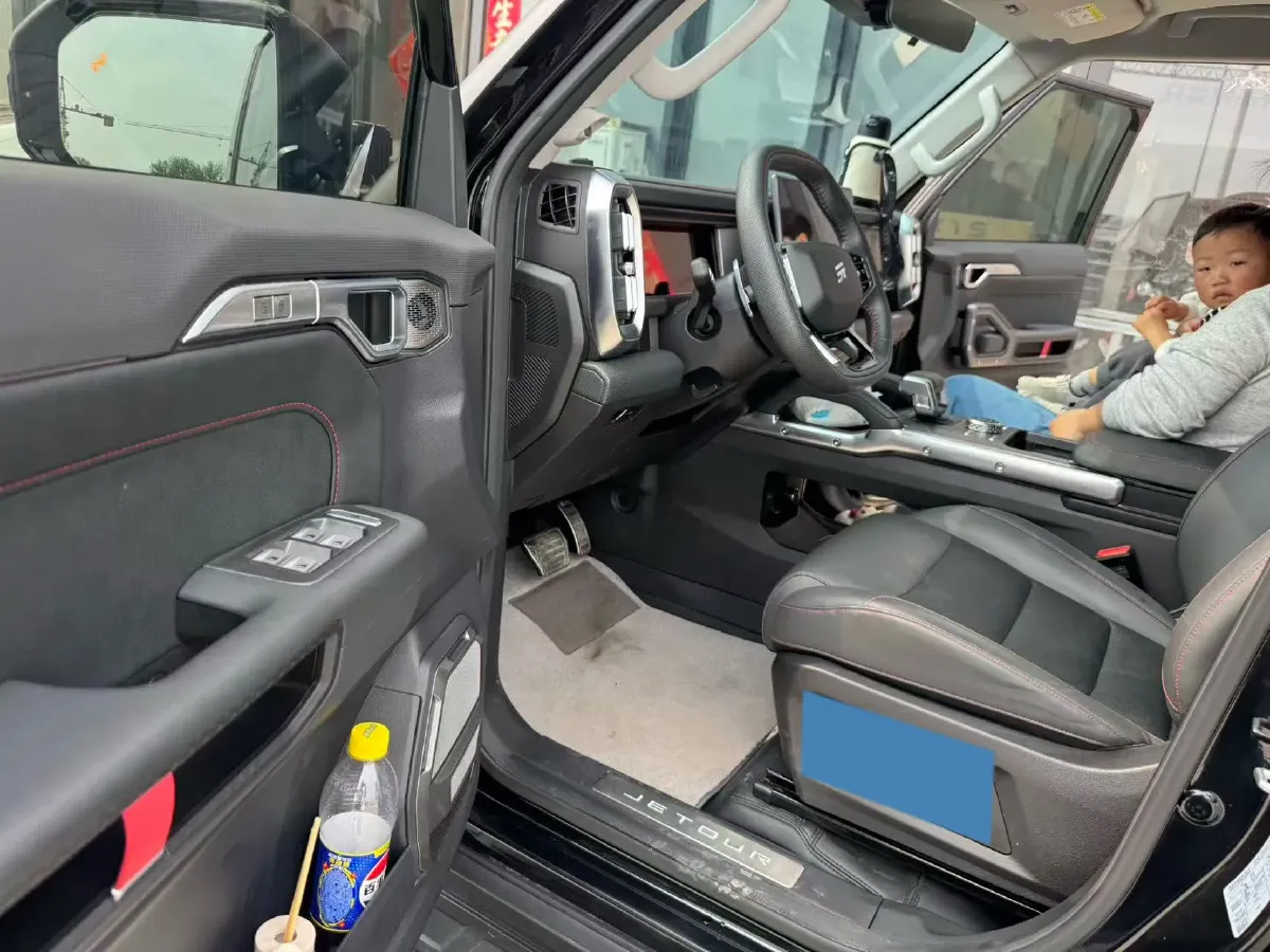 2023 Jetour Traveller 2.0T 254HP L4 7DCT,autocango,china used car exporter,china ev exporter,chinese used car exporter,chinese used ev exporter