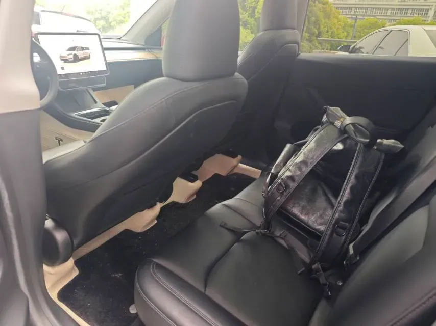 2022 Tesla Model Y BEV 60KWH,autocango,china used car exporter,china ev exporter,chinese used car exporter,chinese used ev exporter