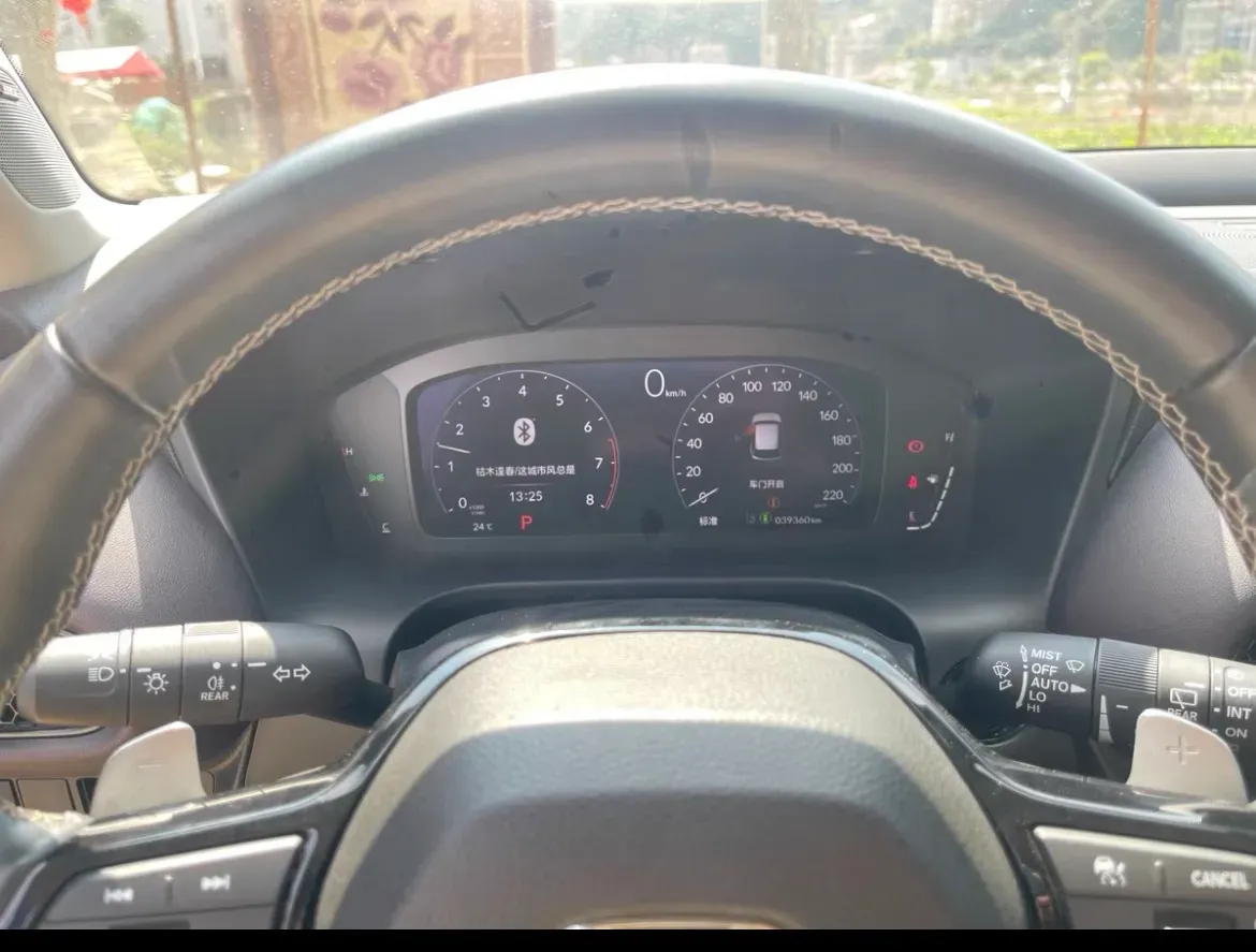 2022 Honda ZR-V 1.5T 182HP L4 CVT,autocango,china used car exporter,china ev exporter,chinese used car exporter,chinese used ev exporter