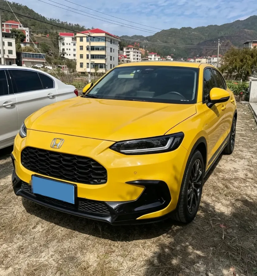 2022 Honda ZR-V 1.5T 182HP L4 CVT,autocango,china used car exporter,china ev exporter,chinese used car exporter,chinese used ev exporter