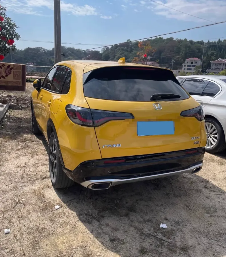 2022 Honda ZR-V 1.5T 182HP L4 CVT,autocango,china used car exporter,china ev exporter,chinese used car exporter,chinese used ev exporter
