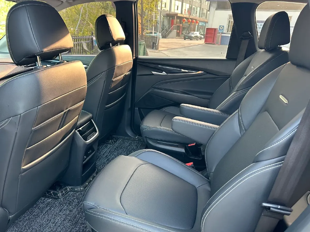 2022 MAXUS G50 1.5T 169HP L4 7DCT,autocango,china used car exporter,china ev exporter,chinese used car exporter,chinese used ev exporter