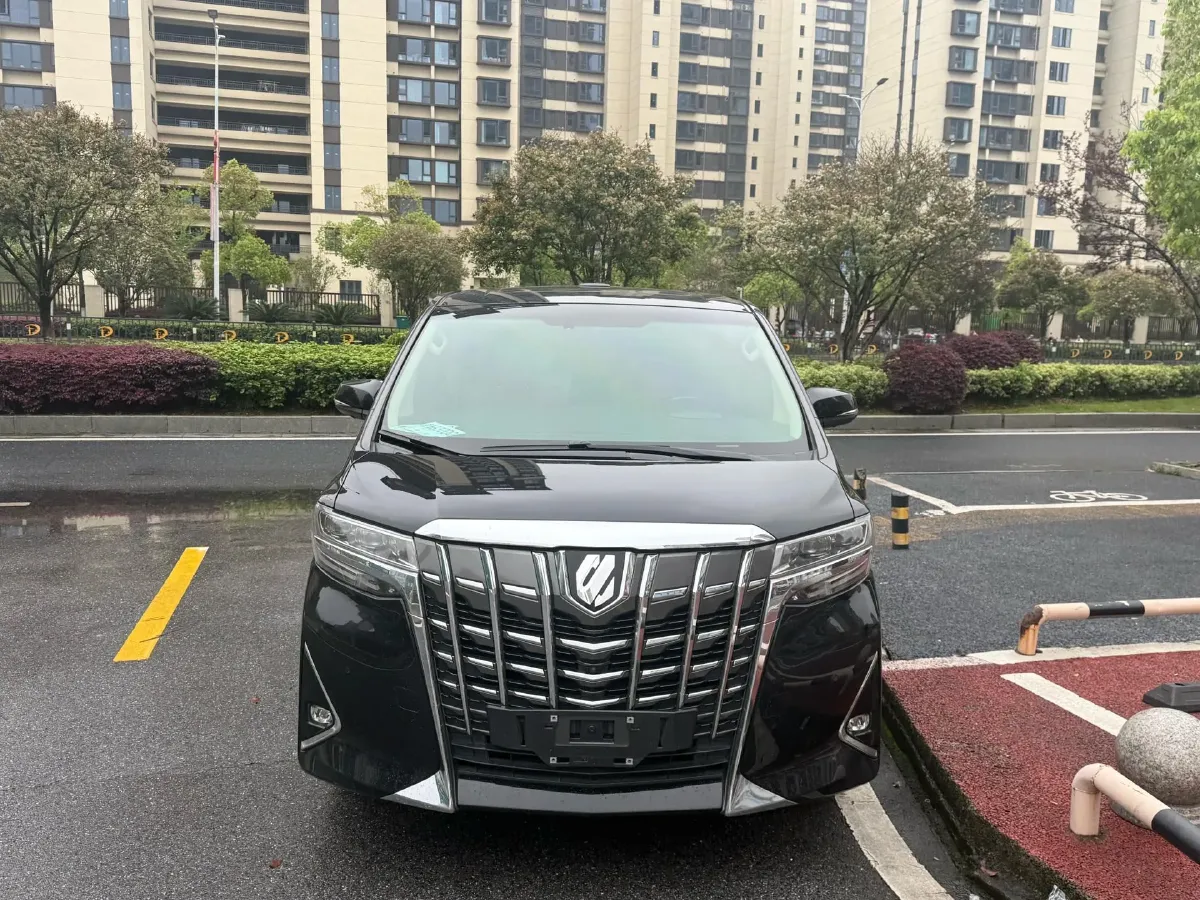 2018 Toyota Alphard 3.5L 301HP V6 8AT,autocango,china used car exporter,china ev exporter,chinese used car exporter,chinese used ev exporter