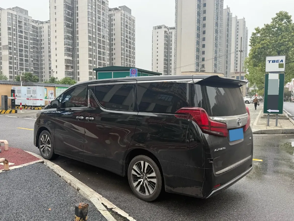 2018 Toyota Alphard 3.5L 301HP V6 8AT,autocango,china used car exporter,china ev exporter,chinese used car exporter,chinese used ev exporter