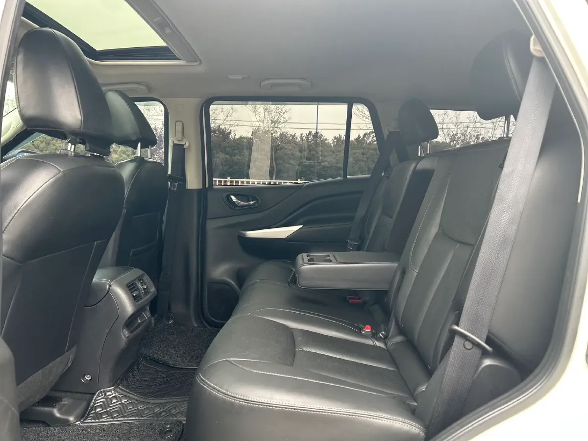 2020 Nissan Terra 2.5L 193HP L4 7AT,autocango,china used car exporter,china ev exporter,chinese used car exporter,chinese used ev exporter