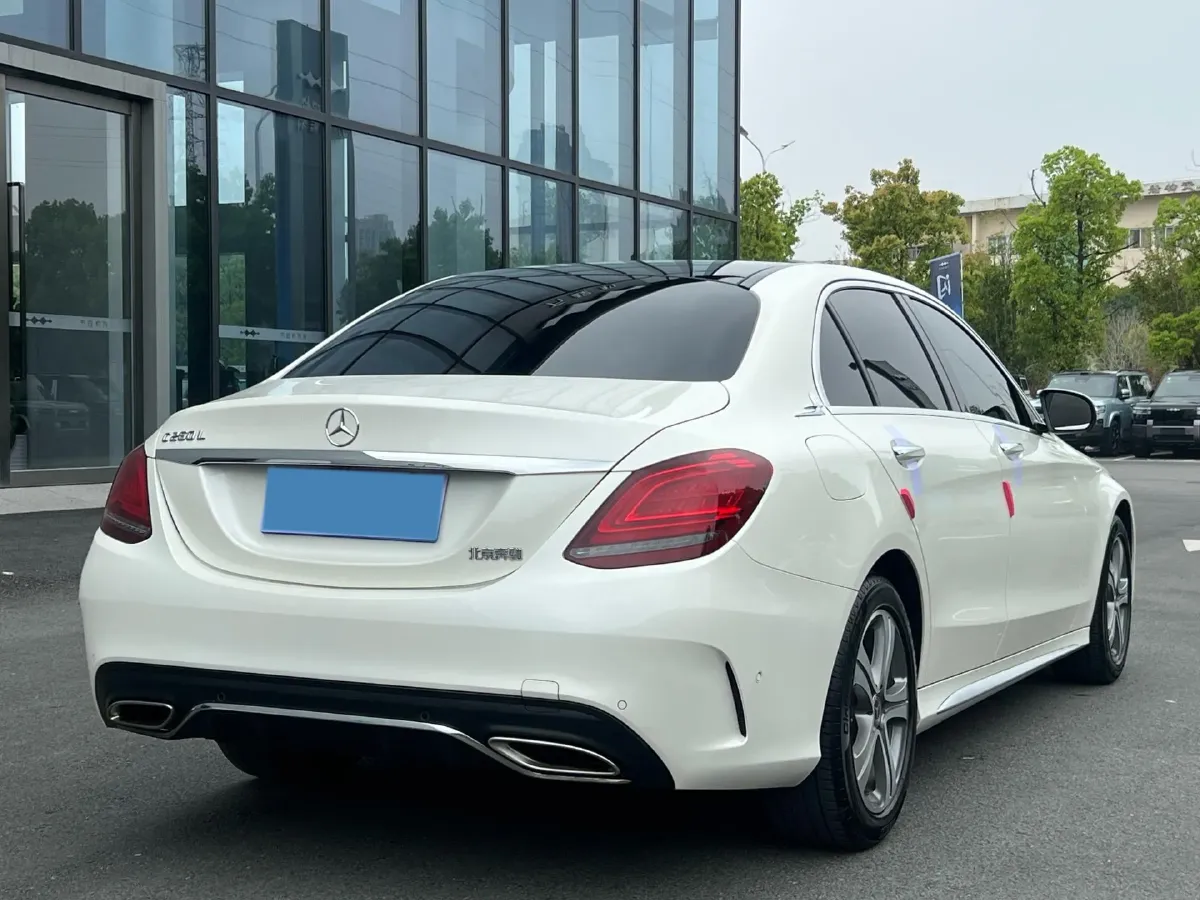 2020 Mercedes-Benz C Class 1.5T 184HP L4 9AT,autocango,china used car exporter,china ev exporter,chinese used car exporter,chinese used ev exporter