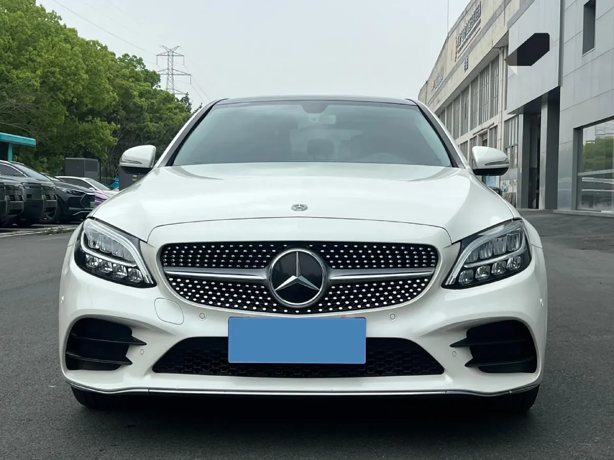2020 Mercedes-Benz C Class 1.5T 184HP L4 9AT,autocango,china used car exporter,china ev exporter,chinese used car exporter,chinese used ev exporter