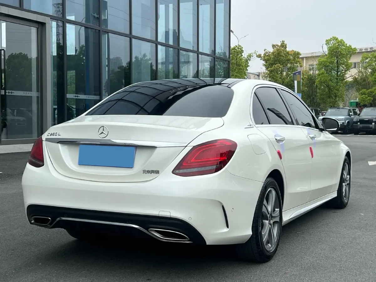 2020 Mercedes-Benz C Class 1.5T 184HP L4 9AT,autocango,china used car exporter,china ev exporter,chinese used car exporter,chinese used ev exporter