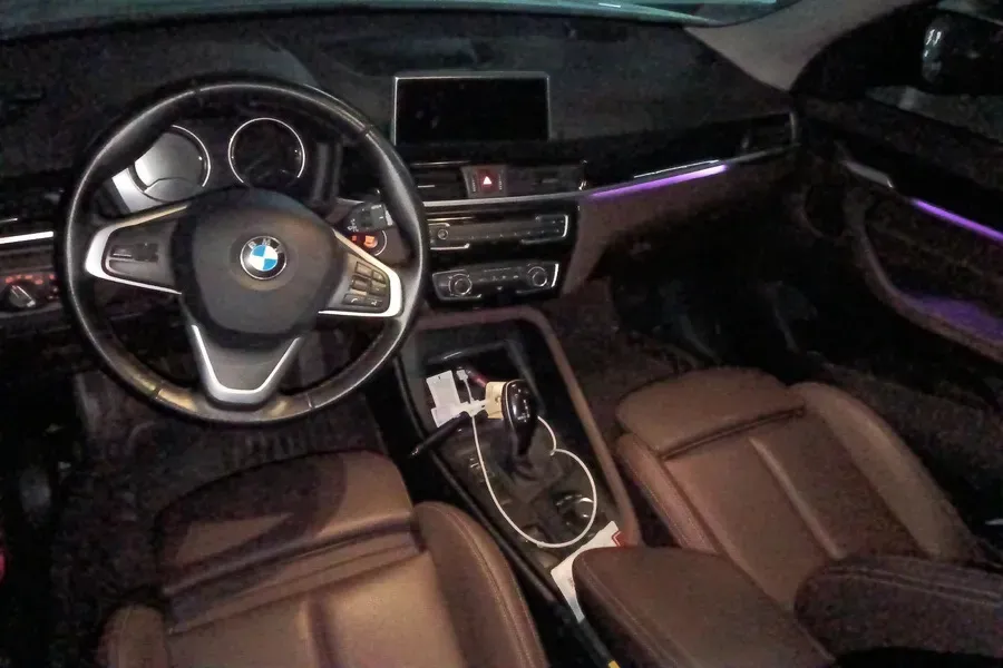 2020 BMW X1 1.5T 140HP L3 7DCT,autocango,china used car exporter,china ev exporter,chinese used car exporter,chinese used ev exporter