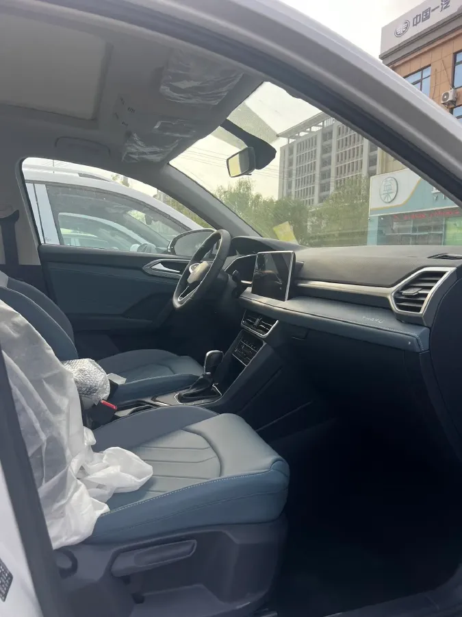 2025 Volkswagen Tharu 1.5T 160HP L4 7DCT,autocango,china used car exporter,china ev exporter,chinese used car exporter,chinese used ev exporter