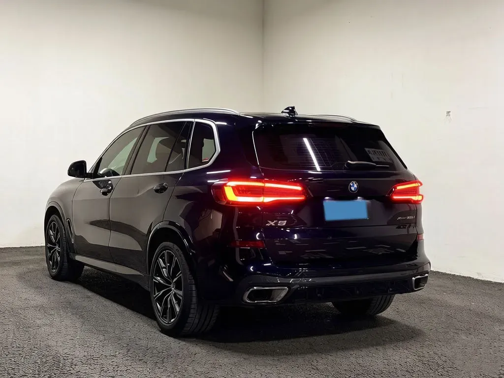 2022 BMW X5 2.0T 245HP L4 8AT,autocango,china used car exporter,china ev exporter,chinese used car exporter,chinese used ev exporter