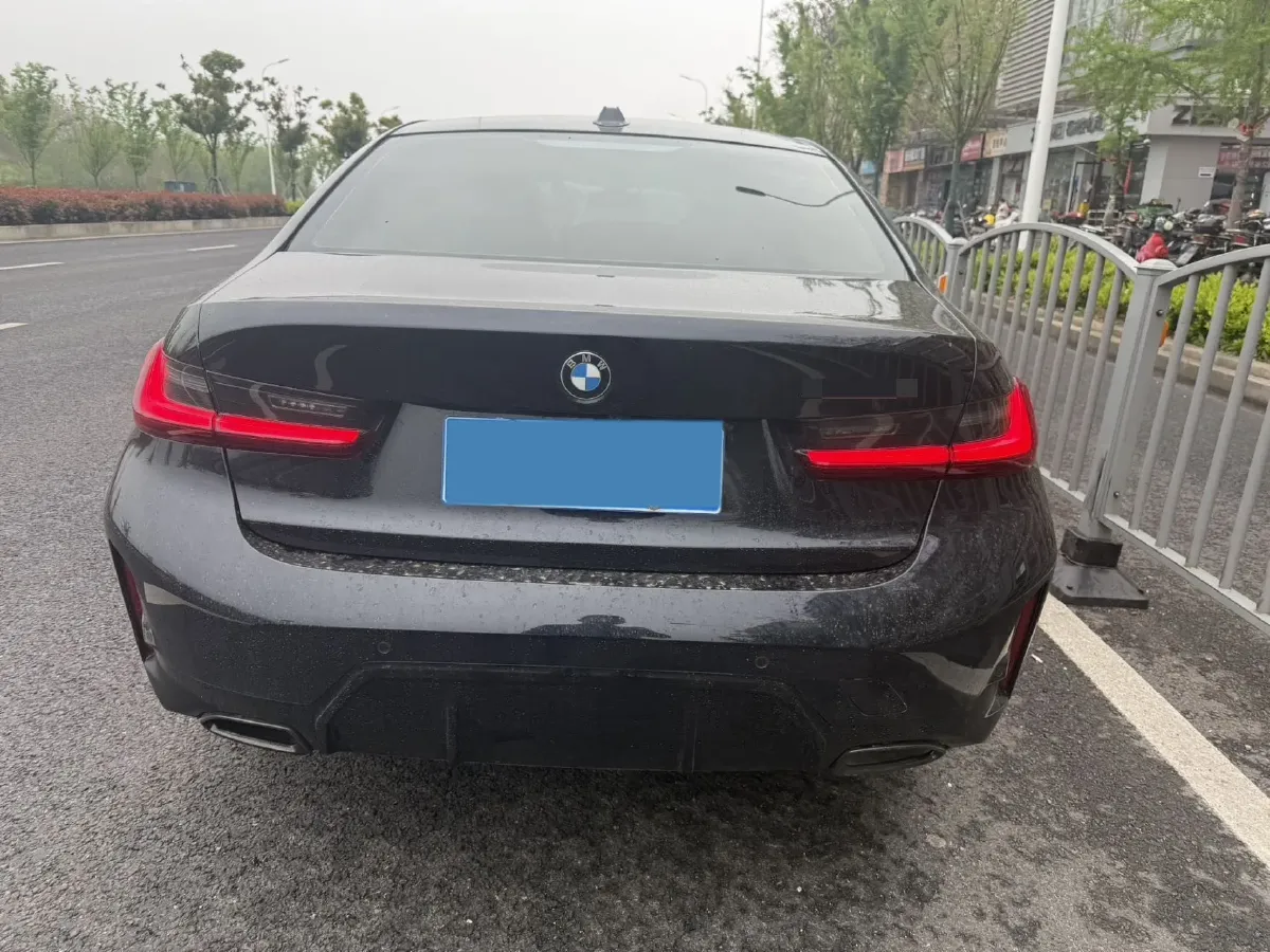 2025 BMW 3 Series 2.0T 245HP L4 8AT,autocango,china used car exporter,china ev exporter,chinese used car exporter,chinese used ev exporter