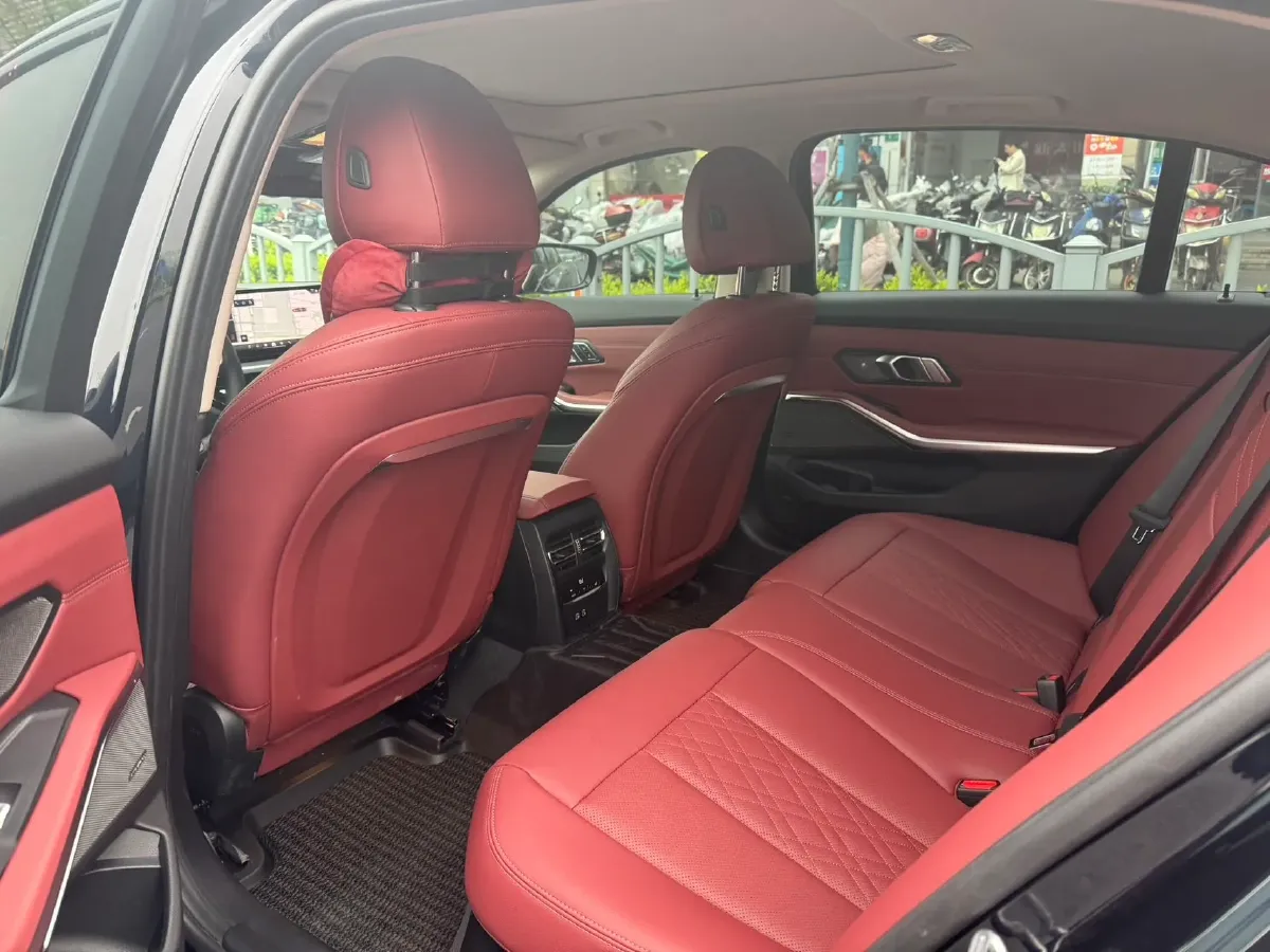 2025 BMW 3 Series 2.0T 245HP L4 8AT,autocango,china used car exporter,china ev exporter,chinese used car exporter,chinese used ev exporter