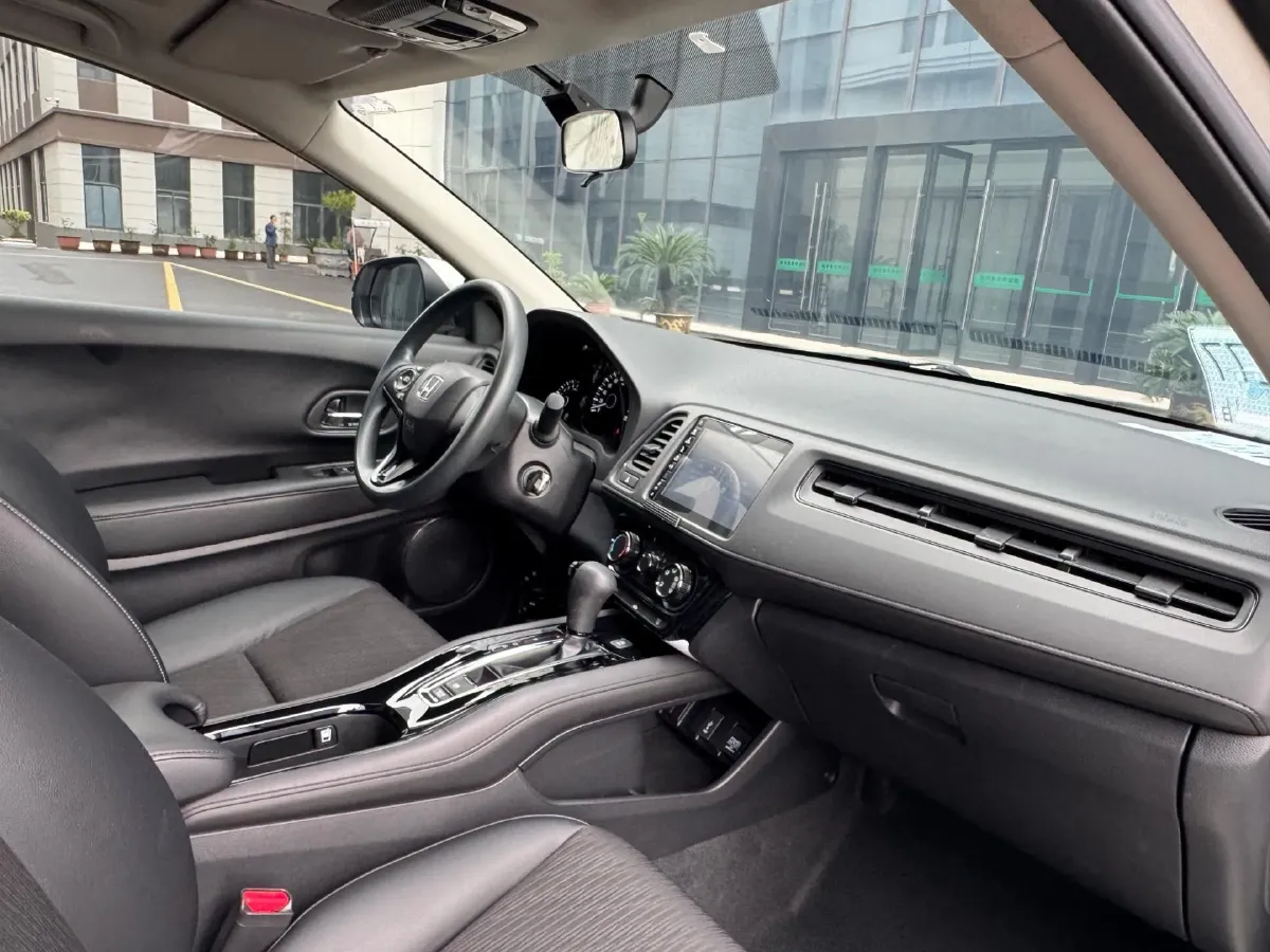 2020 Honda Vezel 1.5L 131HP L4 CVT,autocango,china used car exporter,china ev exporter,chinese used car exporter,chinese used ev exporter