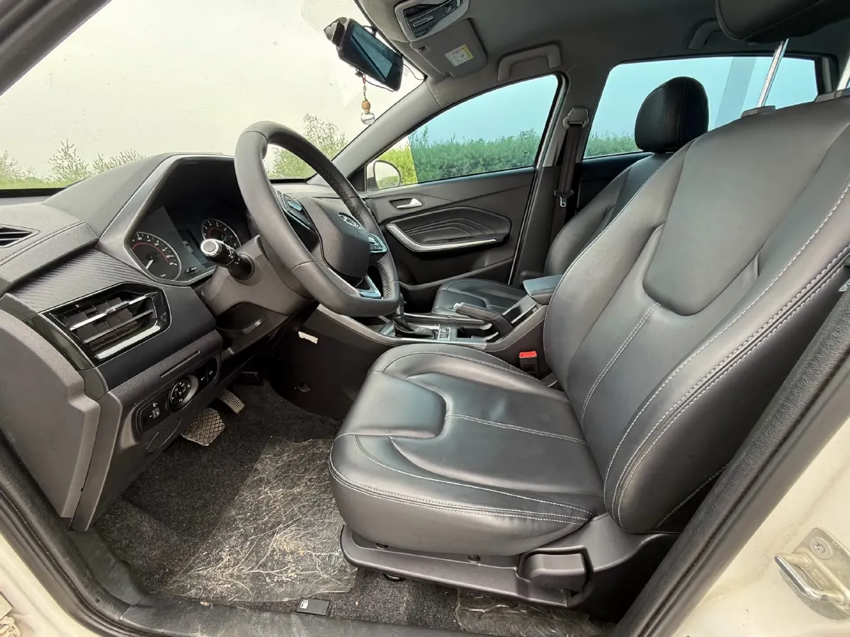 2022 Chery Tiggo 3x 1.5L 116HP L4 CVT,autocango,china used car exporter,china ev exporter,chinese used car exporter,chinese used ev exporter