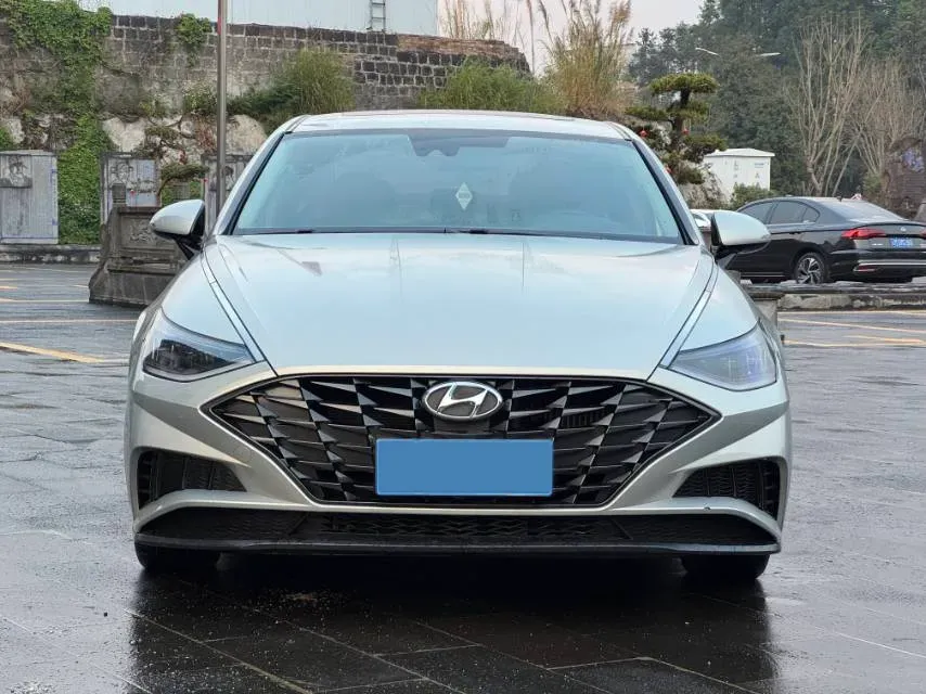 2020 Hyundai Sonata 1.5T 170HP L4 7DCT,autocango,china used car exporter,china ev exporter,chinese used car exporter,chinese used ev exporter