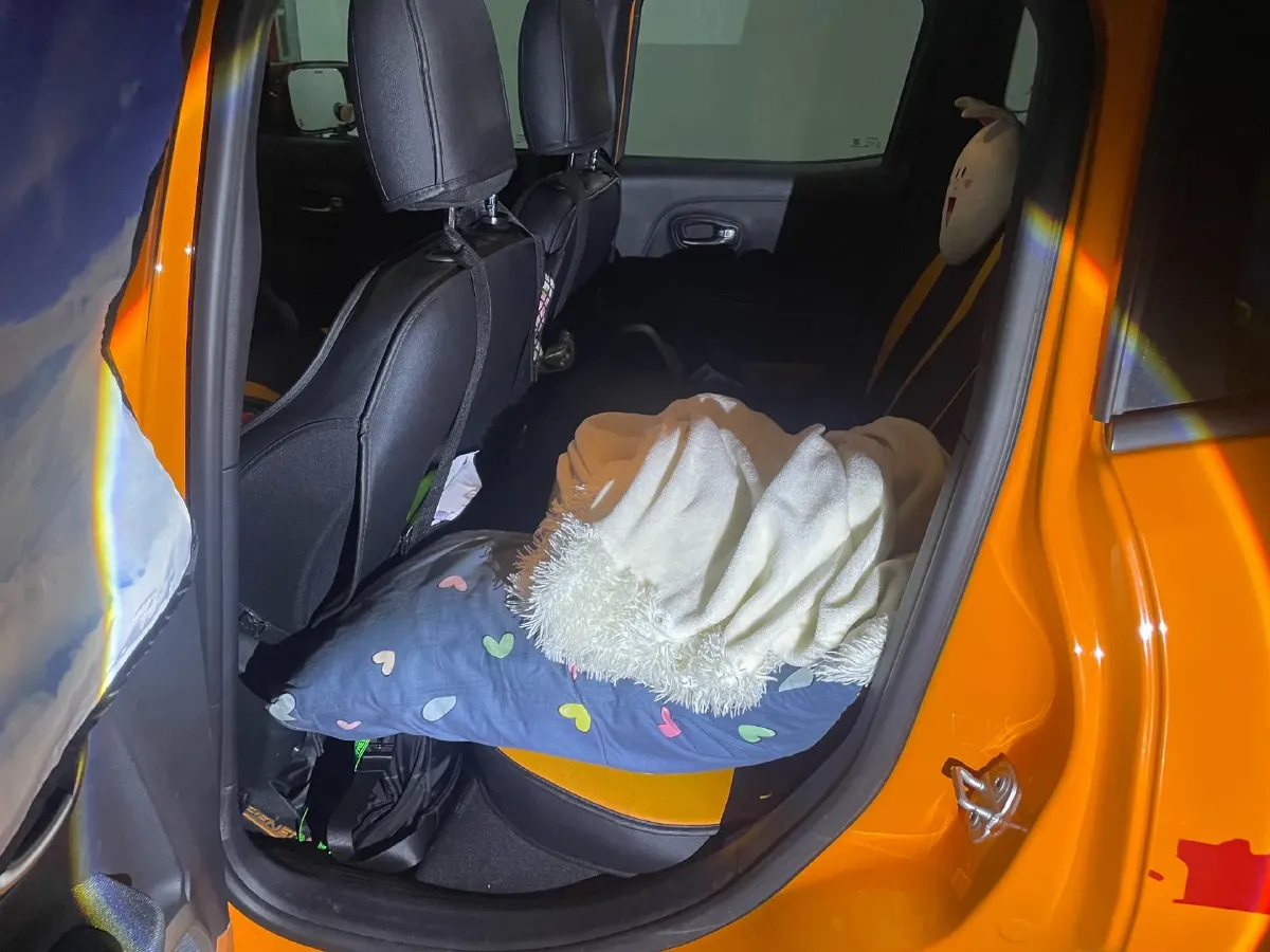 2017 Jeep Renegade 1.4T 150HP L4 7DCT,autocango,china used car exporter,china ev exporter,chinese used car exporter,chinese used ev exporter