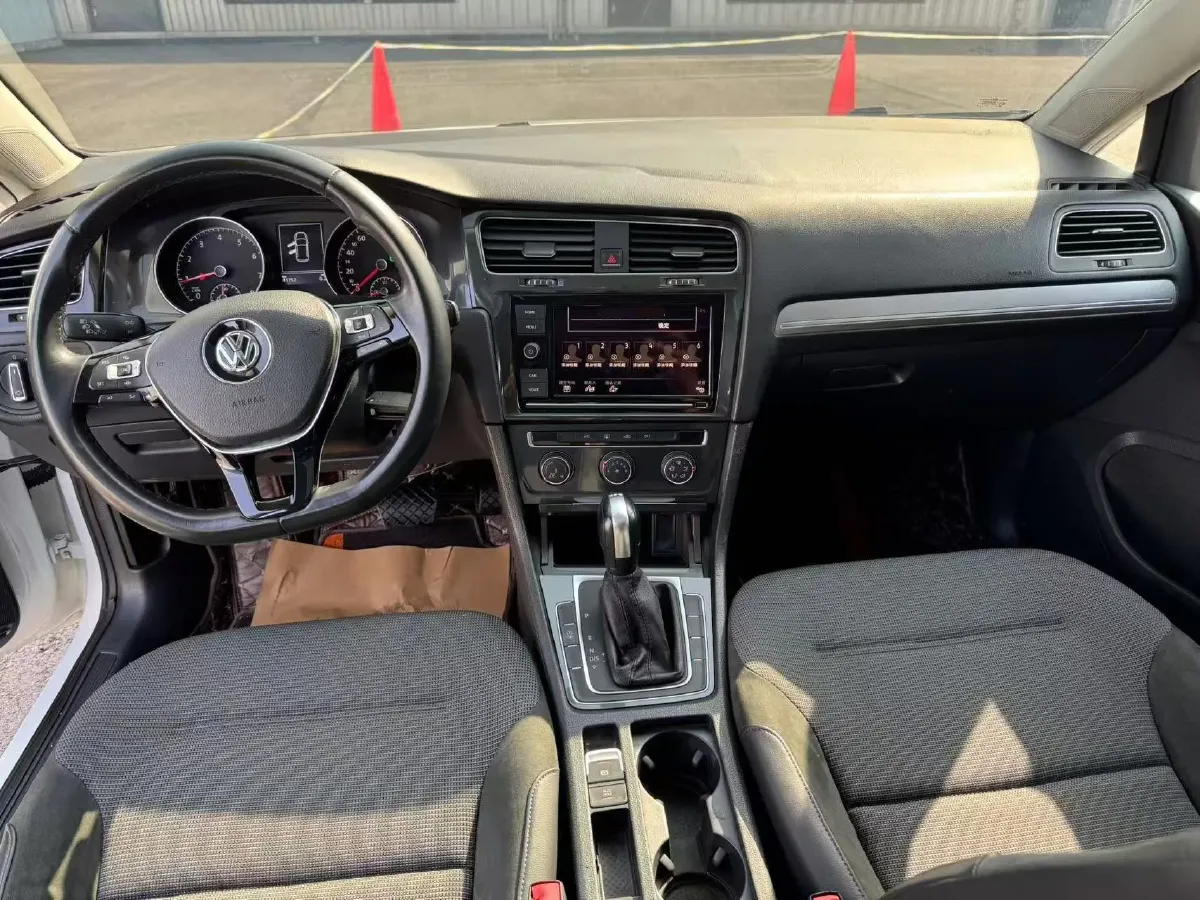 2019 Volkswagen Golf 1.4T 150HP L4 7DCT,autocango,china used car exporter,china ev exporter,chinese used car exporter,chinese used ev exporter
