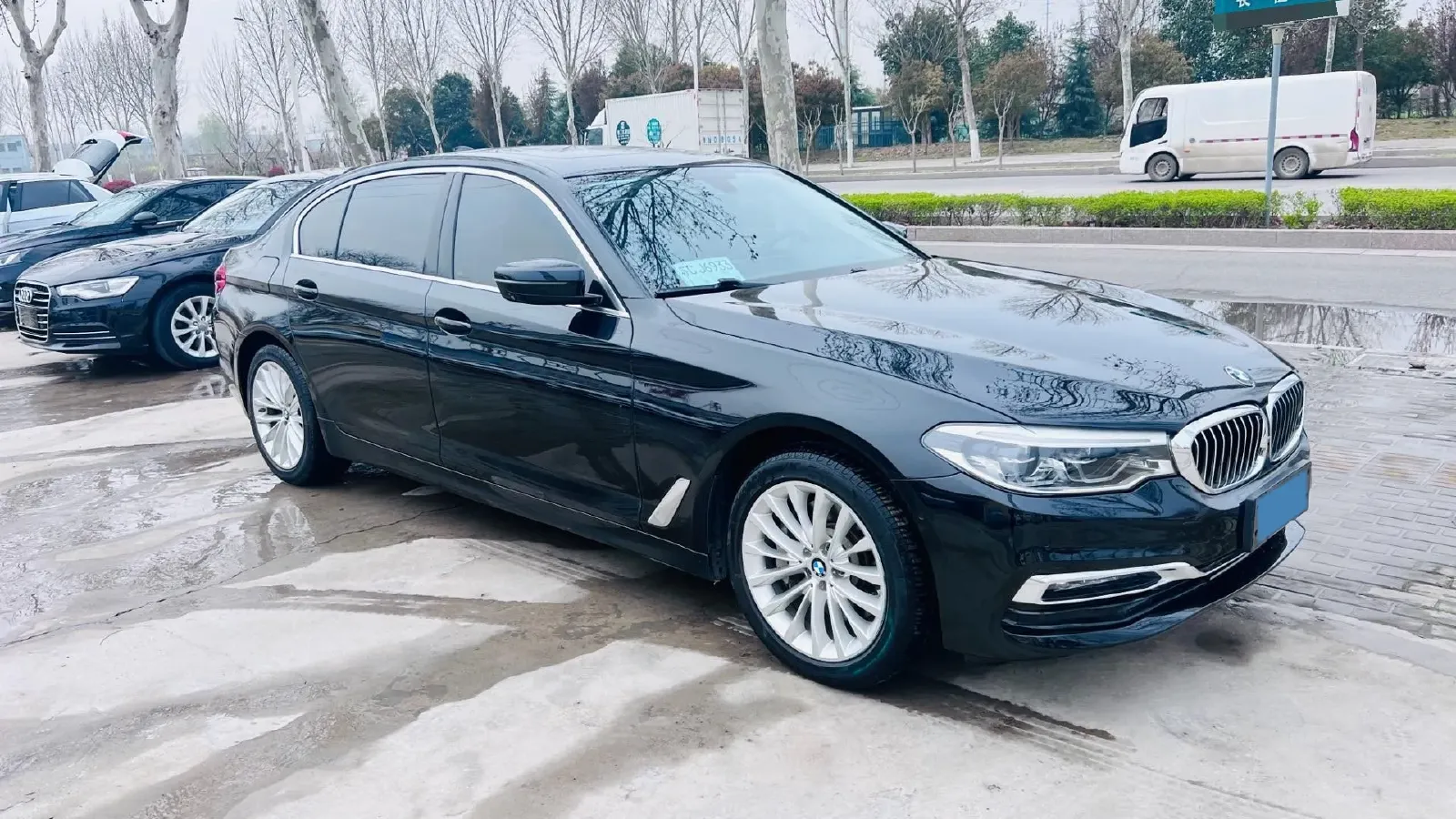 2020 BMW 5 Series 2.0T 252HP L4 8AT,autocango,china used car exporter,china ev exporter,chinese used car exporter,chinese used ev exporter