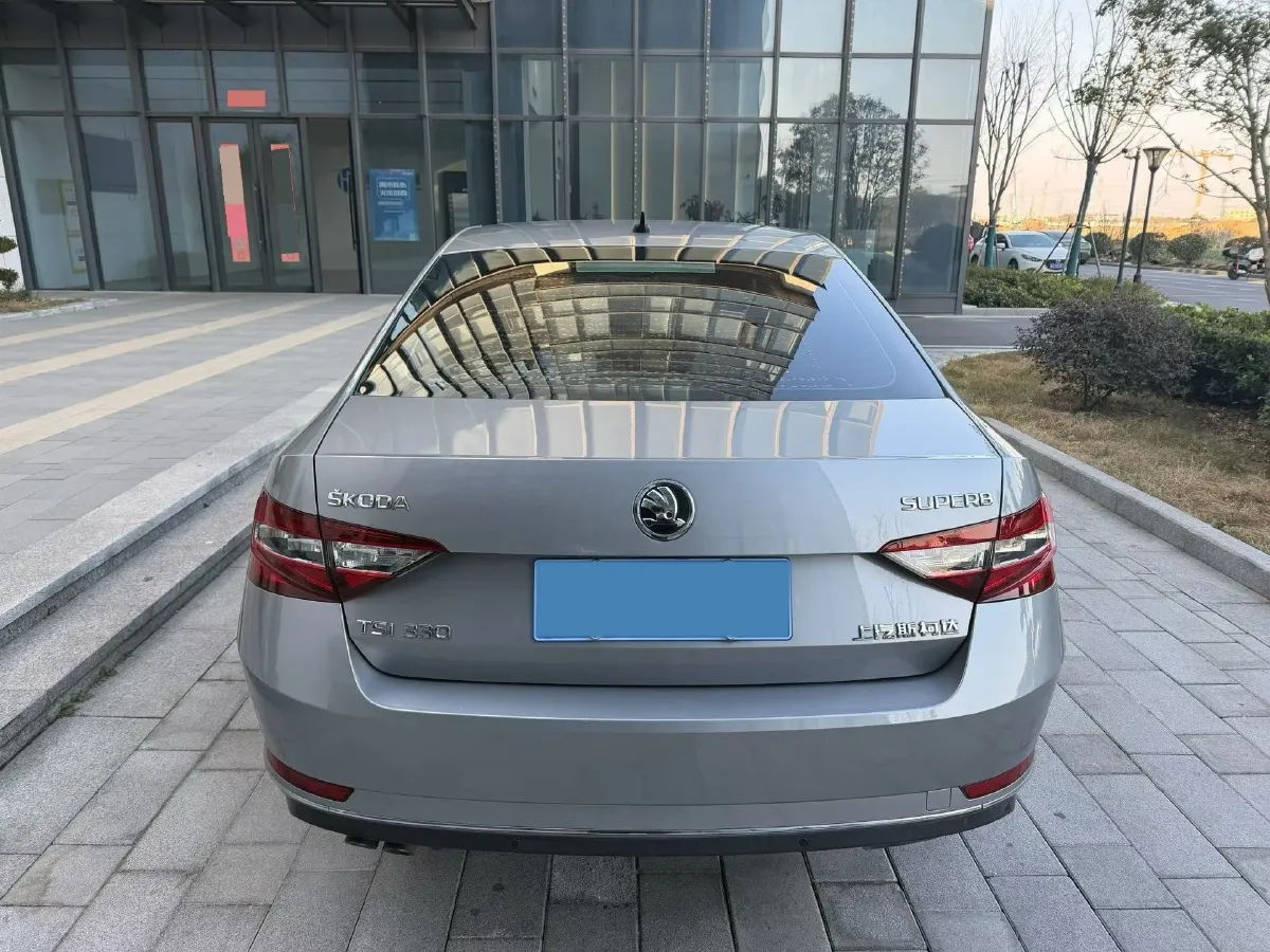 2018 Nissan Terra 2.5L 184HP L4 7AT,autocango,china used car exporter,china ev exporter,chinese used car exporter,chinese used ev exporter