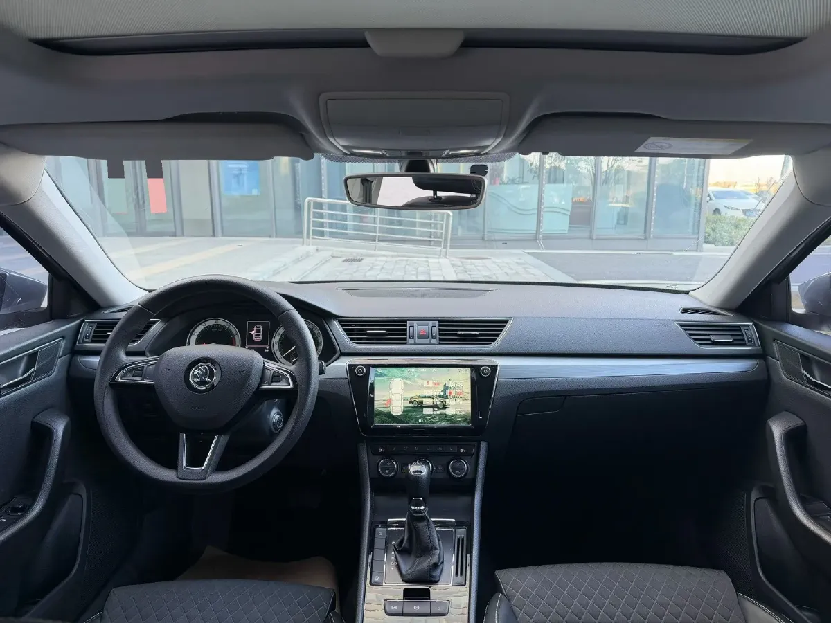 2018 Nissan Terra 2.5L 184HP L4 7AT,autocango,china used car exporter,china ev exporter,chinese used car exporter,chinese used ev exporter