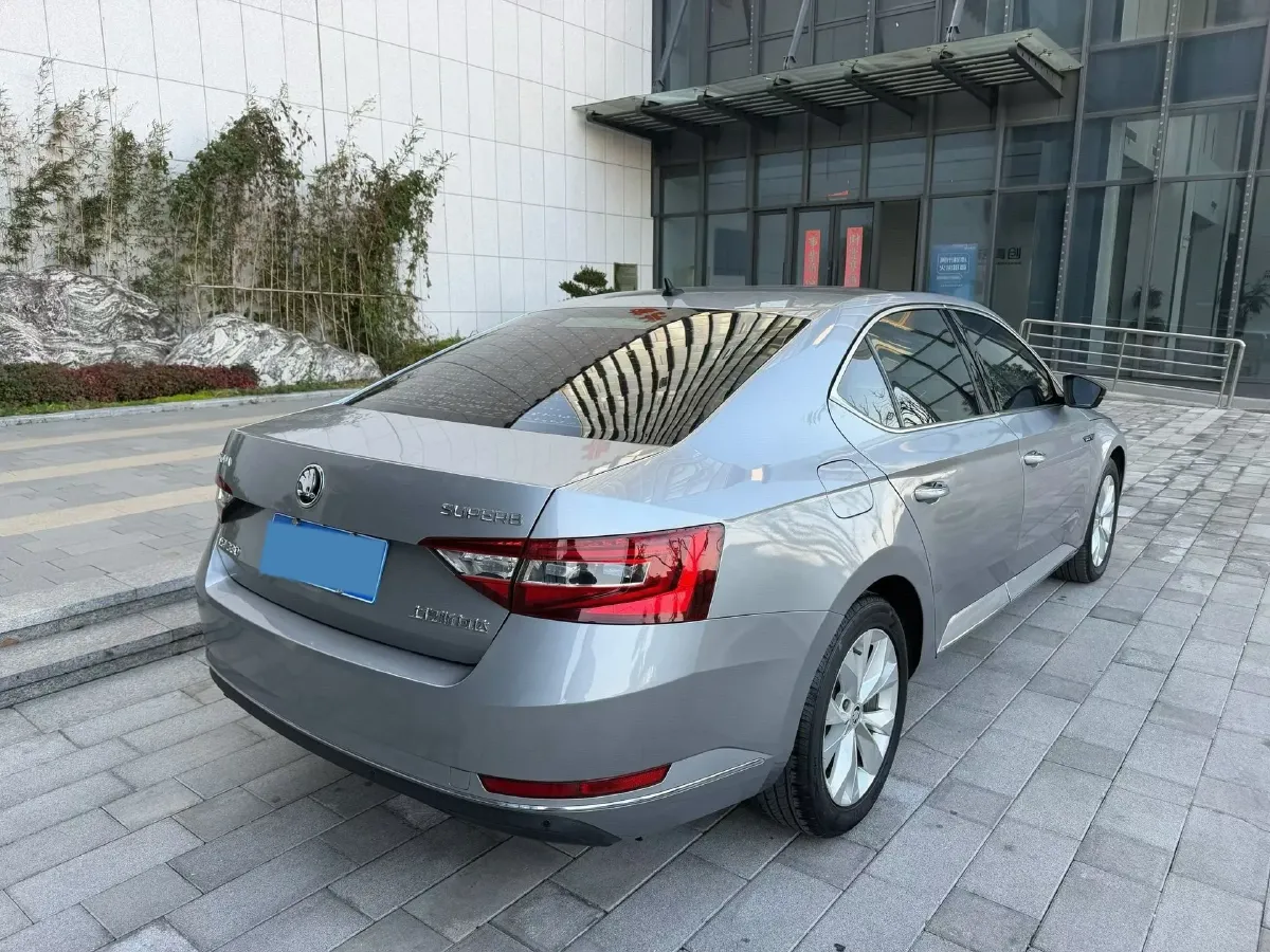 2018 Nissan Terra 2.5L 184HP L4 7AT,autocango,china used car exporter,china ev exporter,chinese used car exporter,chinese used ev exporter