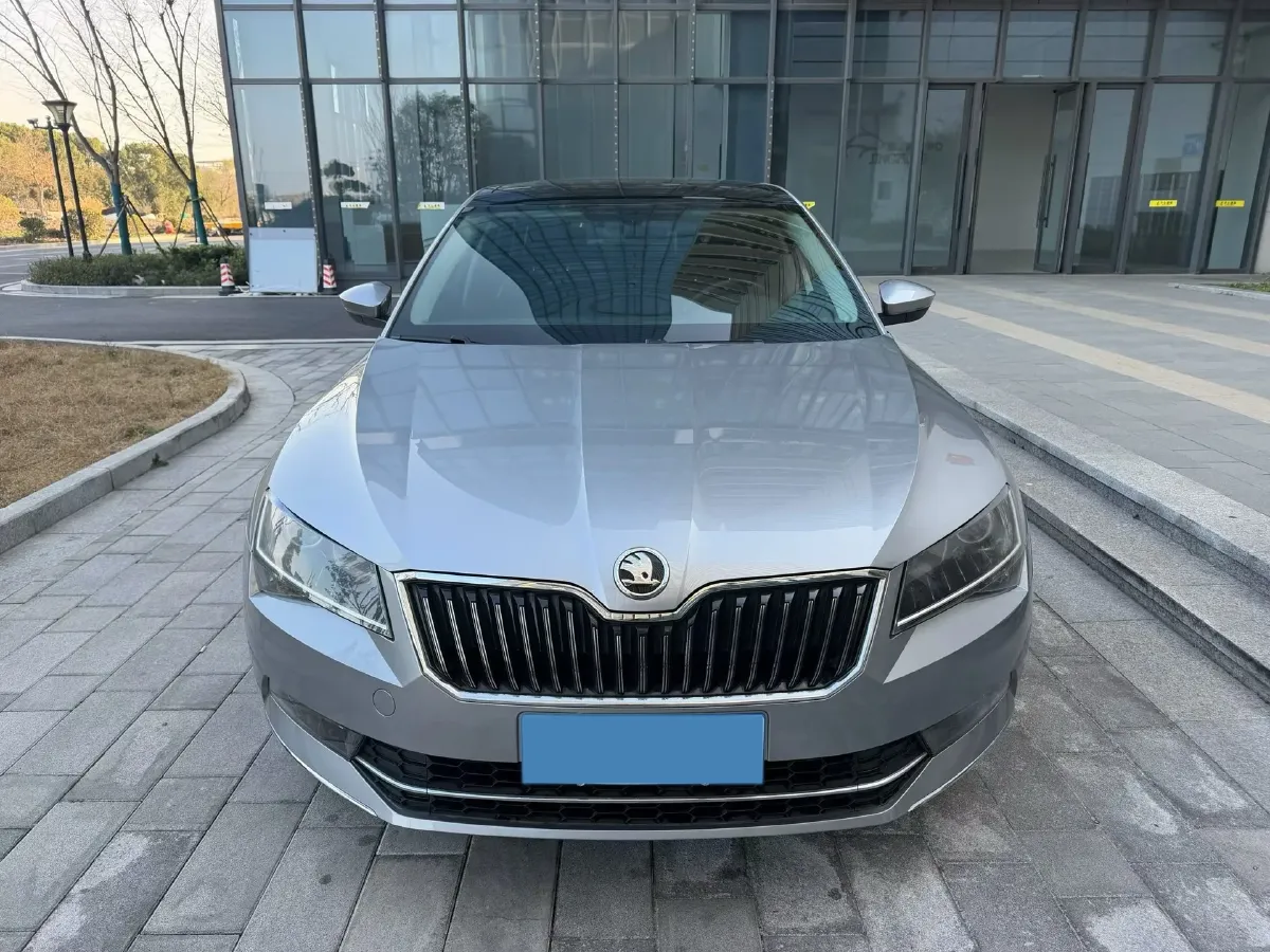 2018 Nissan Terra 2.5L 184HP L4 7AT,autocango,china used car exporter,china ev exporter,chinese used car exporter,chinese used ev exporter