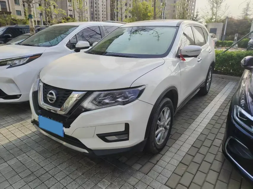 2022 Nissan X-Trail 2.0L 151HP L4 CVT,autocango,china used car exporter,china ev exporter,chinese used car exporter,chinese used ev exporter