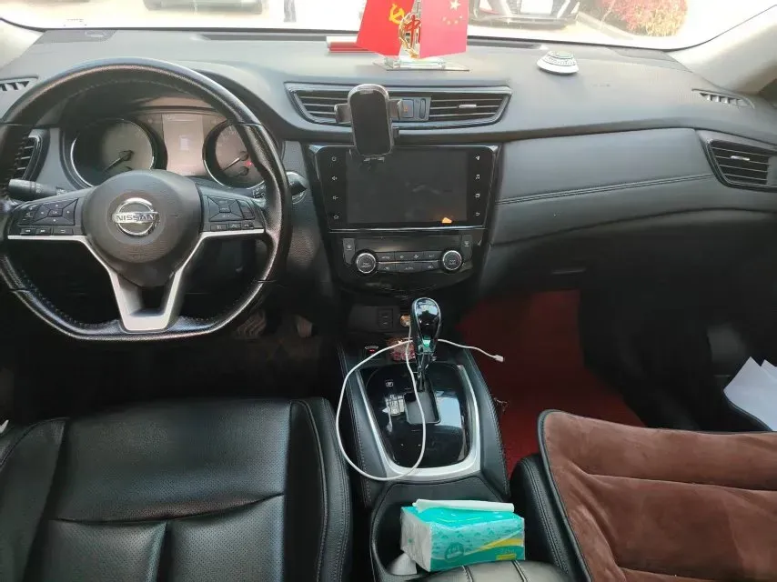 2022 Nissan X-Trail 2.0L 151HP L4 CVT,autocango,china used car exporter,china ev exporter,chinese used car exporter,chinese used ev exporter