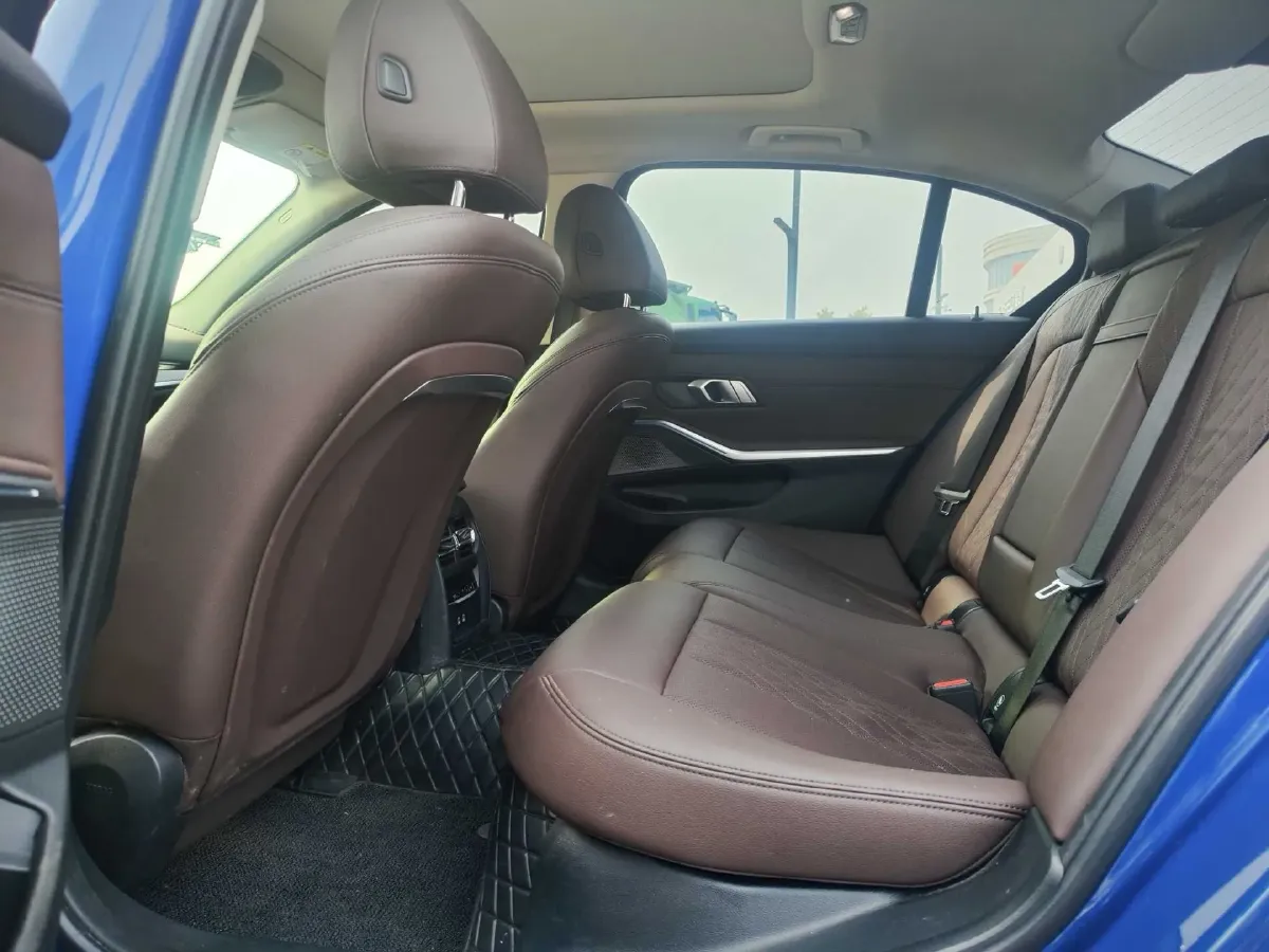 2024 BMW i3 BEV 70KWH,autocango,china used car exporter,china ev exporter,chinese used car exporter,chinese used ev exporter