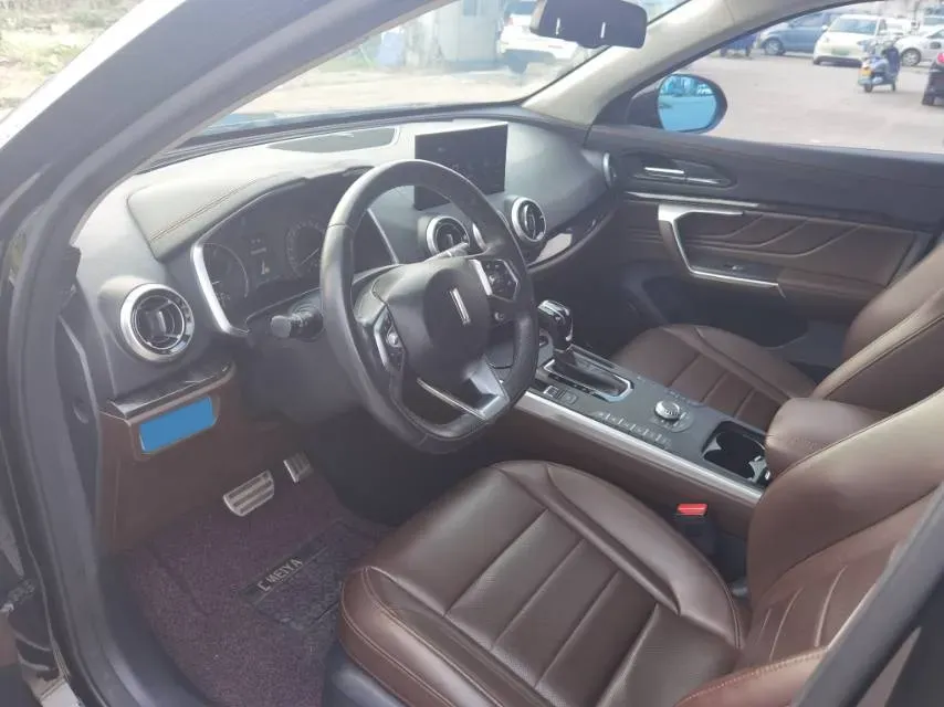 2019 WEY VV5 2.0T 224HP L4 7DCT,autocango,china used car exporter,china ev exporter,chinese used car exporter,chinese used ev exporter