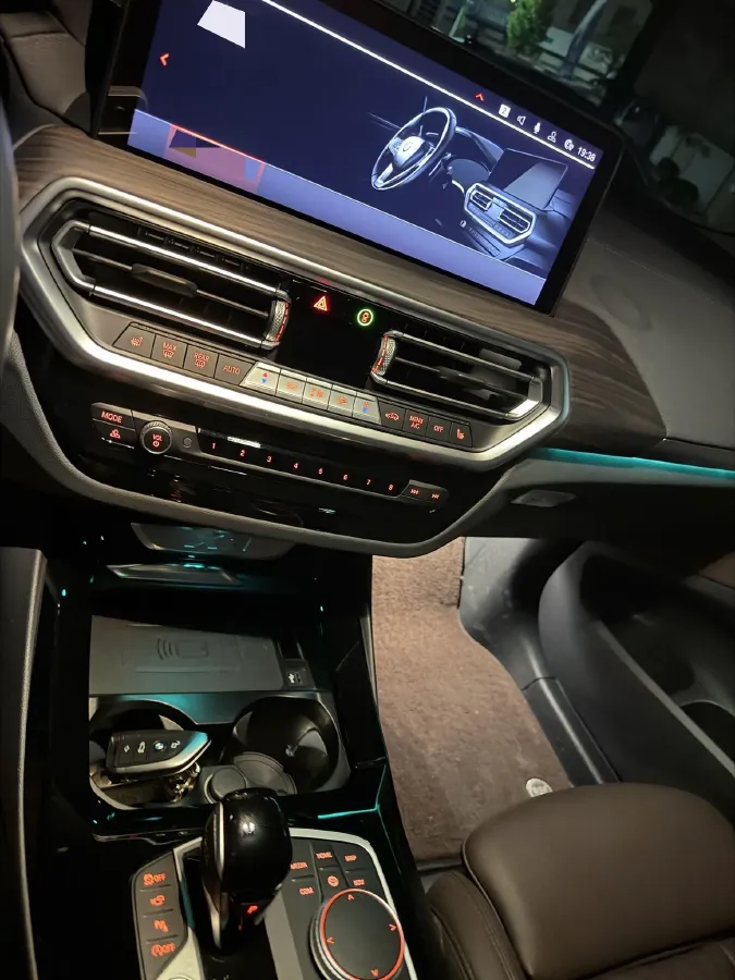 2023 BMW X3 2.0T 245HP L4 8AT,autocango,china used car exporter,china ev exporter,chinese used car exporter,chinese used ev exporter