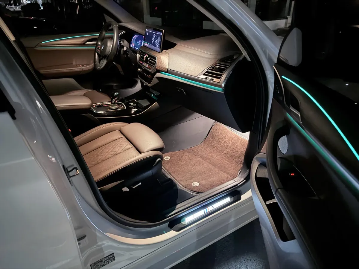 2023 BMW X3 2.0T 245HP L4 8AT,autocango,china used car exporter,china ev exporter,chinese used car exporter,chinese used ev exporter