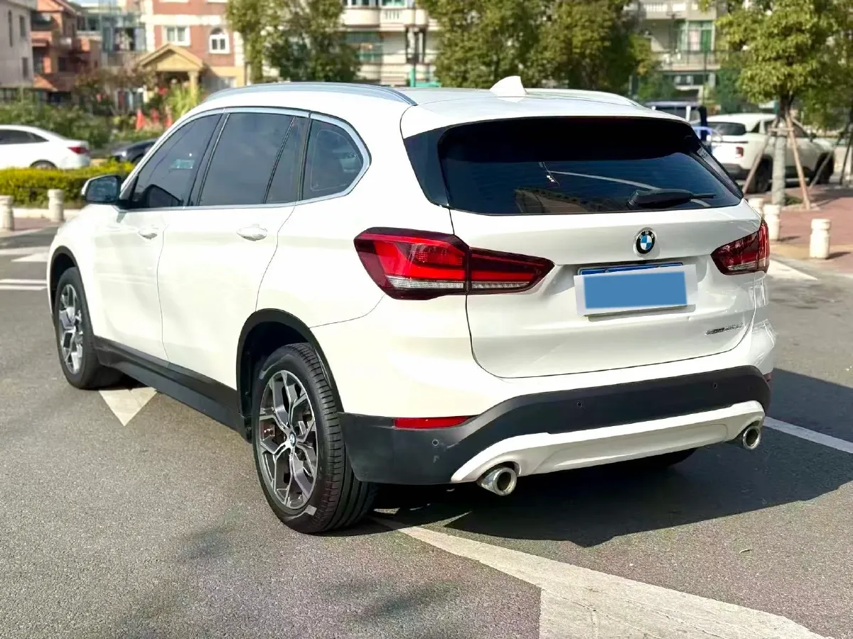 2021 BMW X1 2.0T 192HP L4 7DCT,autocango,china used car exporter,china ev exporter,chinese used car exporter,chinese used ev exporter