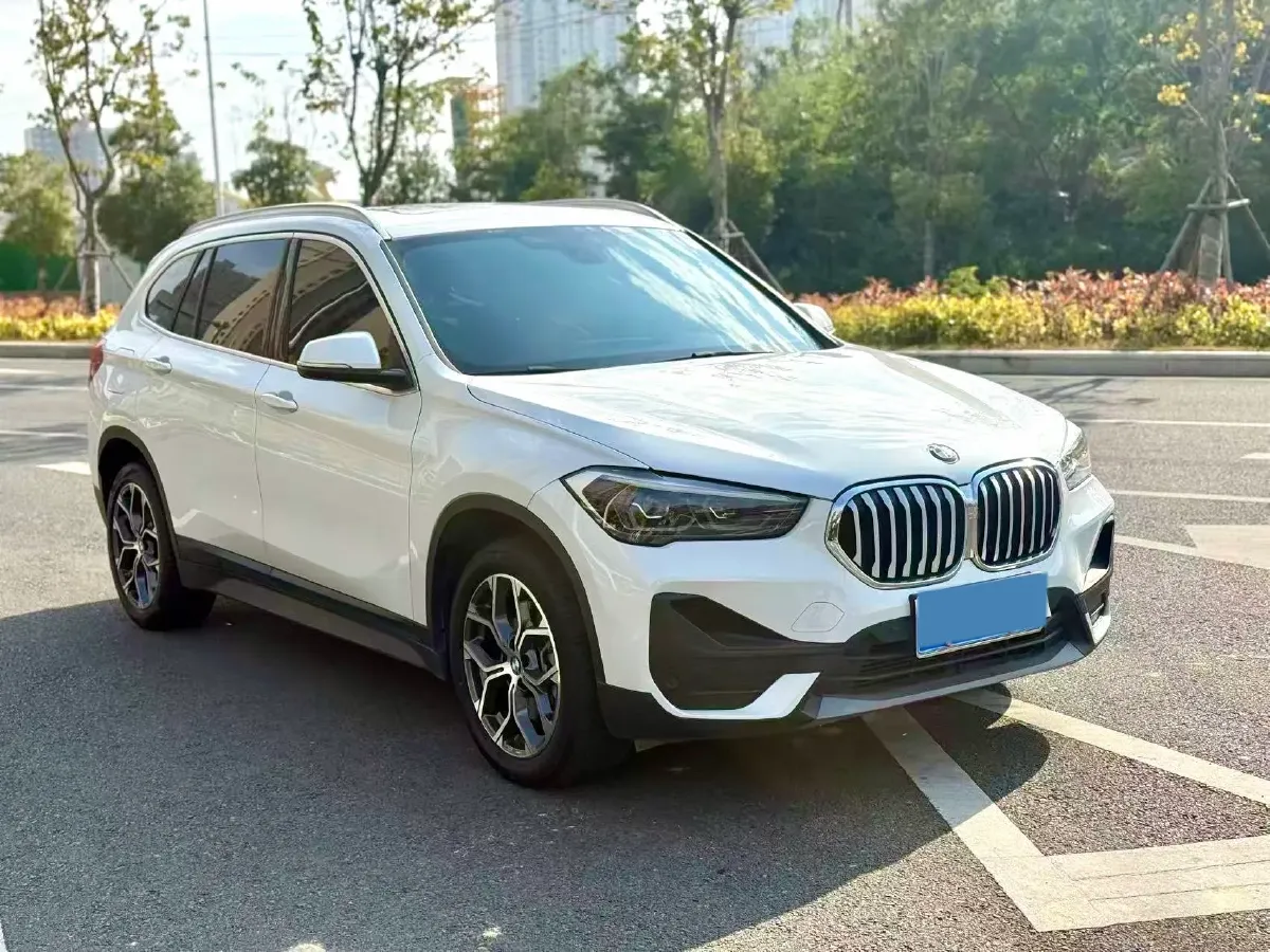 2021 BMW X1 2.0T 192HP L4 7DCT,autocango,china used car exporter,china ev exporter,chinese used car exporter,chinese used ev exporter