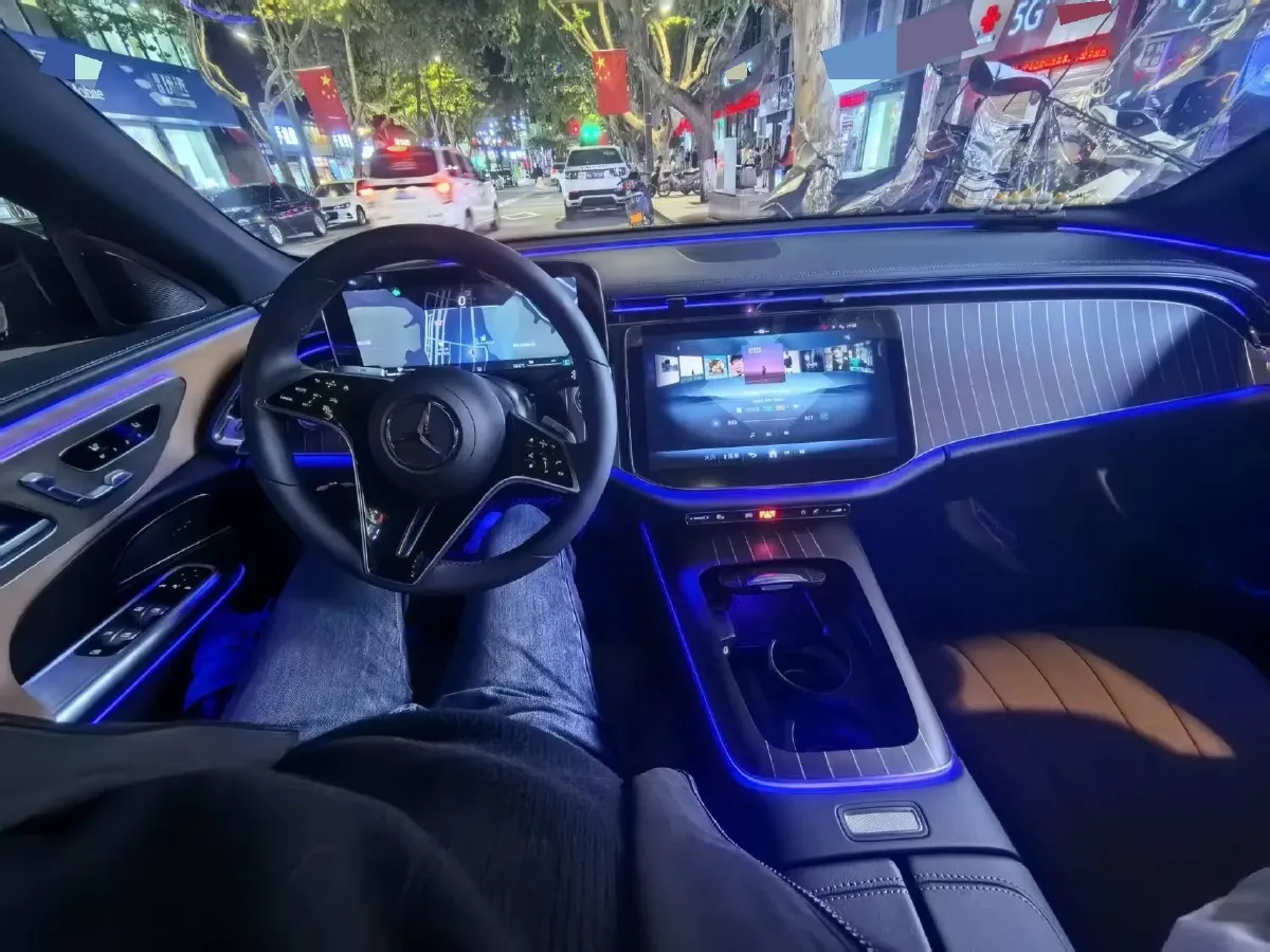 2024 Mercedes-Benz E Class 2.0T 258HP L4 9AT,autocango,china used car exporter,china ev exporter,chinese used car exporter,chinese used ev exporter