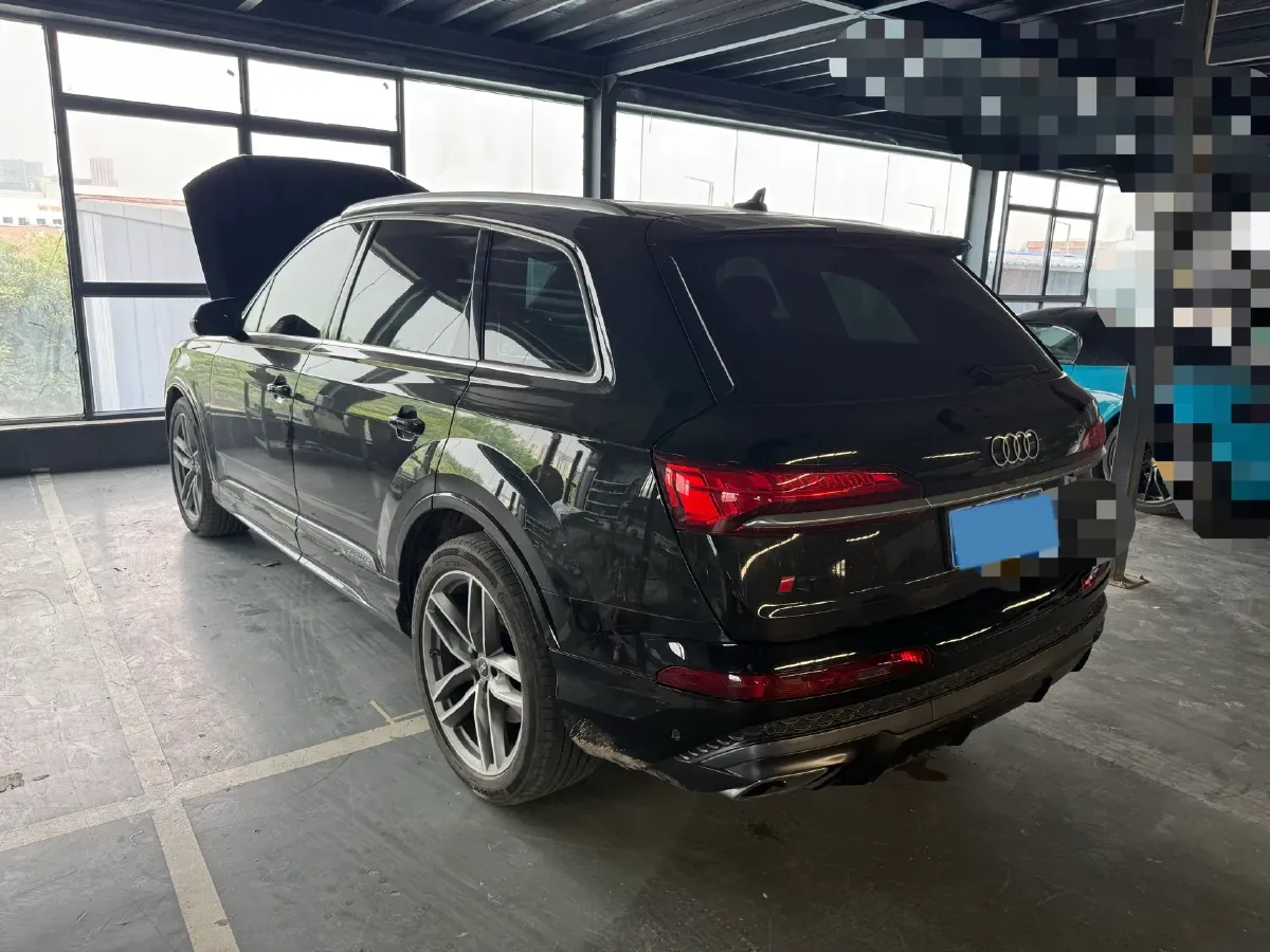 2023 Audi Q7 3.0T 340HP V6 8AT,autocango,china used car exporter,china ev exporter,chinese used car exporter,chinese used ev exporter