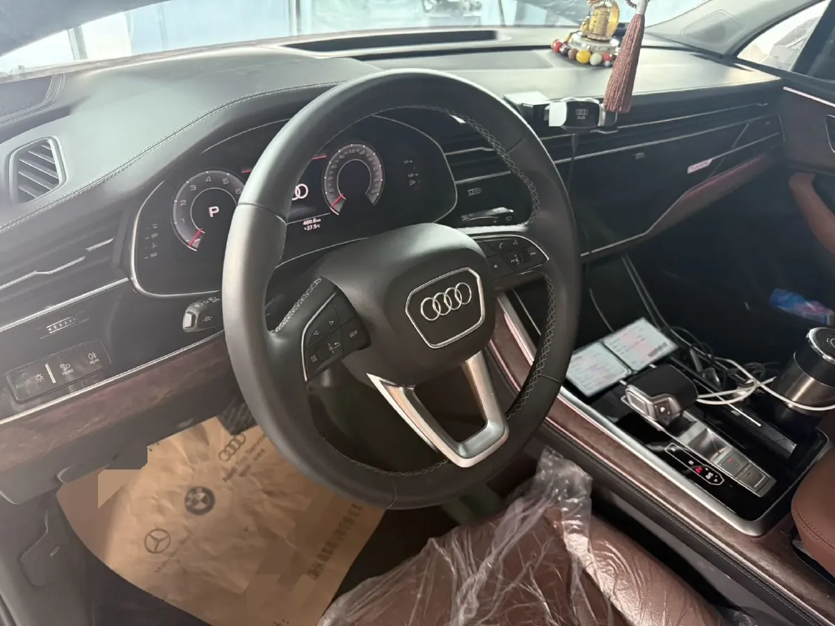 2023 Audi Q7 3.0T 340HP V6 8AT,autocango,china used car exporter,china ev exporter,chinese used car exporter,chinese used ev exporter